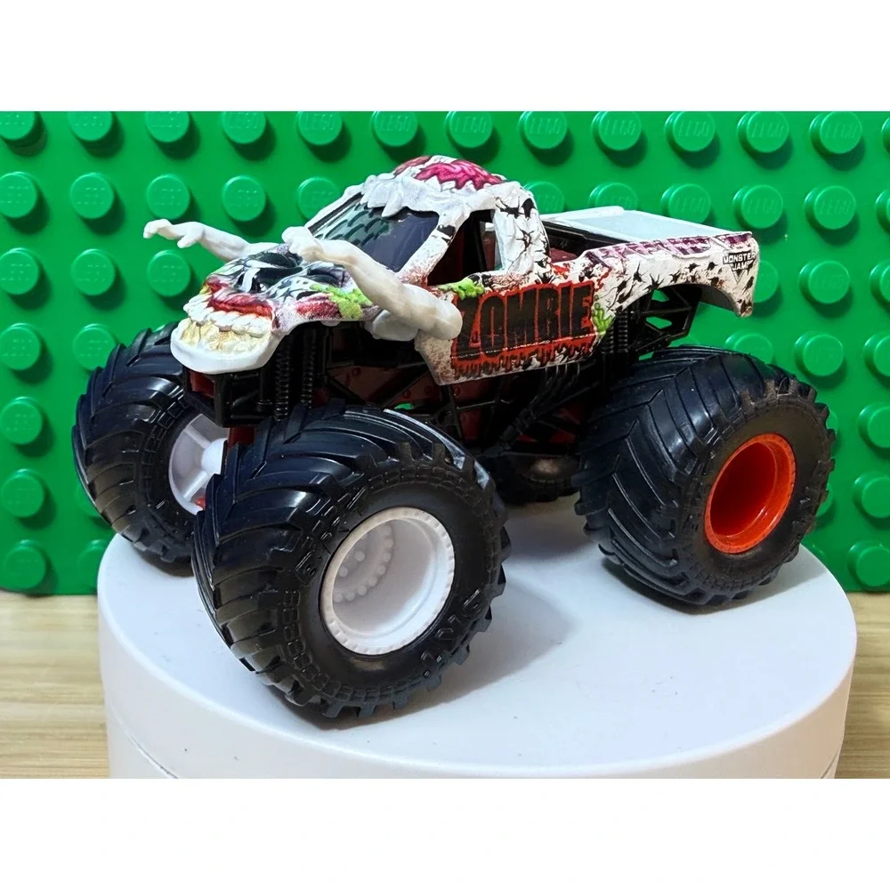 Monster Jam Zombie Monster Truck 1:64 Scale Die-Cast White Red Chassis BKT Tires